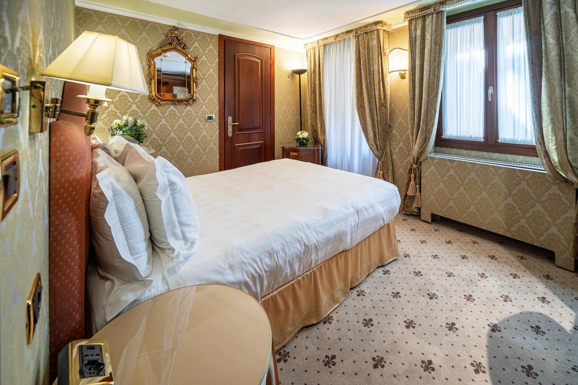 Hotel Colombina Venezia